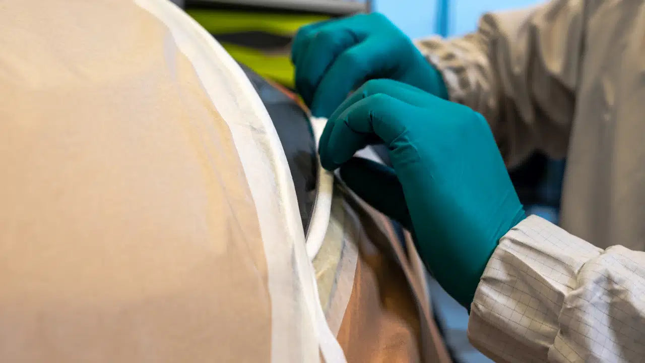 FINIXA Anwendung hinten von Schaumfstoffband für Falzen